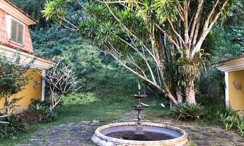 Imagem 6: Casa de arquitetura magníficas e terreno de 8.000M2 em Begen -Petropolis