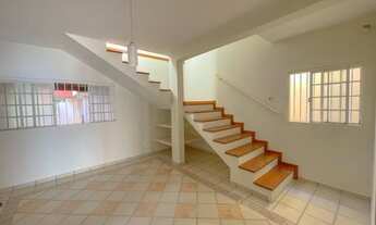 Imagem 3: Excelente sobrado para locação no Jardim das Acácias, Conta com sala de estar