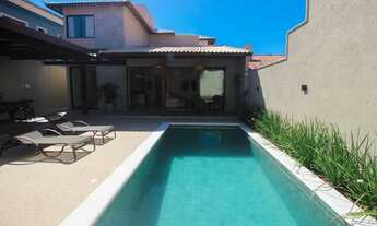 Imagem 2: Novíssima, moderna a 100m praia. - Temporada