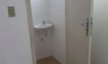 Imagem 3: Teresópolis, apto de frente, sala, quarto amplo