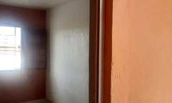 Imagem 5: Aluga-se uma Kit-Net à 100 metros da Avenida Grande Circular no valor de 400 reais