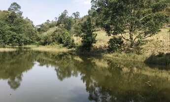 Imagem 2: Terreno do lago Cond. Passo Del Rey