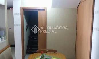 Imagem 7: PORTO ALEGRE - Casa Padrão - Cristal