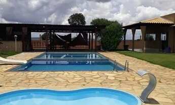 Imagem 4: Sítio para o fim de semana, com Salão de festas