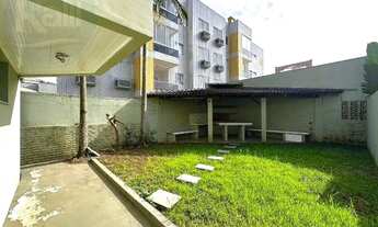 Imagem 3: Sobrado 20m do Mar Vista Lateral Churrasqueira 127 m² - Bal. Junara