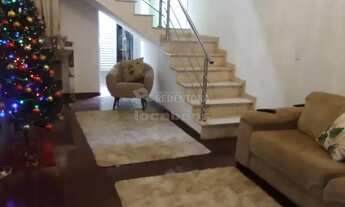 Imagem: JARDIM EUROPA - Casa com 4 dormitórios