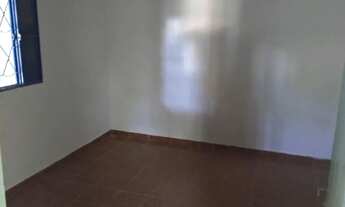 Imagem 2: Casa com dois quartos mais uma loja