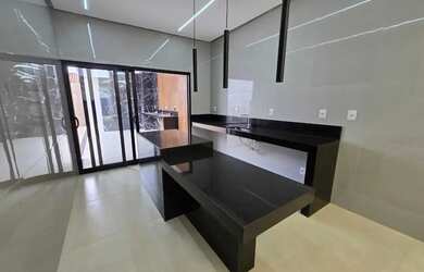 Imagem 7: Linda residência com piscina no Planalto