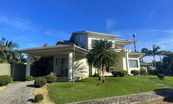 Imagem 2: CASA À VENDA Casa em condomínio com 4 dormitórios