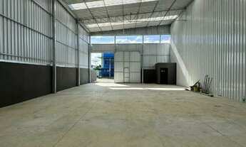 Imagem 5: Galpão novo com 300m² e pé direito alto no Itacolomi Balneário Piçarras, próximo à BR 101