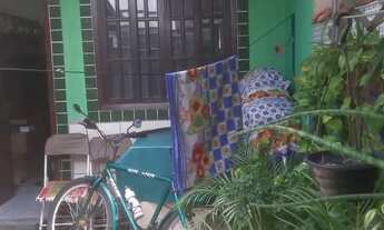 Imagem 3: Casa Duplex Frente de Rua 2 Quartos e Garagem R. Albérico Gomes Pereira Ac. Carta