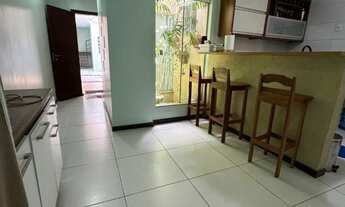 Imagem 2: Vendo Casa no Bairro do Marco com 5 Suites na Antônio Baena