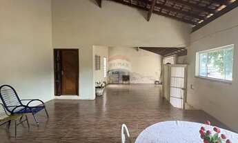 Imagem 2: Casa à Venda no Jardim Tropical em Lins/SP com Duas Casas no Terreno