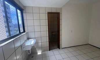 Imagem 5: Apartamento com 100m2, 03 quartos, sala com varanda, vista mar, 02 vagas de garagem