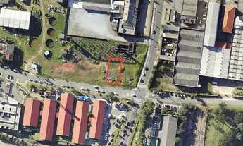 Imagem 2: Terreno com 450m2 no Centro de Pinhais/PR