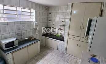 Imagem 7: Casa para alugar, 3 quartos, Centro - Uberlândia/MG - Rotina Imobiliária