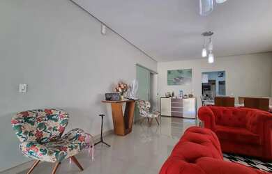 Imagem 5: Casa térrea 4 suítes próximo Moinho dos Ventos Casa de Rua com 4 Quarto(s) e 5 banheiro(s