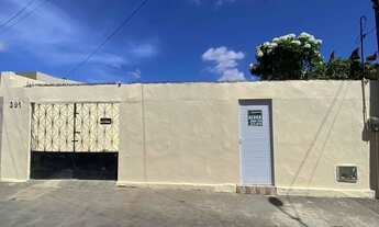 Imagem: Casa com 02 quartos para alugar no Prefreito