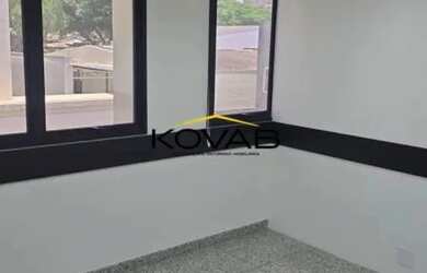 Imagem 4: Sala Comercial em Moema: Pronta para Uso, com Ar, Granito e Lado do Metrô! 43m²