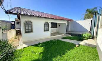 Imagem: Casa com 03 dorm (01 suíte) com Edícula