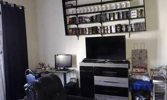 Imagem 4: Sobrado para venda tem 80 metros quadrados com 2 quartos em Pari - São Paulo - SP