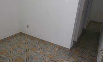 Imagem 7: Sobrado para aluguel tem 35 metros quadrados com 1 quarto em Valverde - Nova Iguaçu - RJ