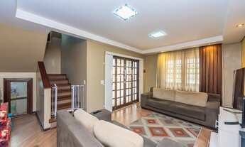 Imagem 6: CURITIBA - Sobrado Padrão - Cajuru