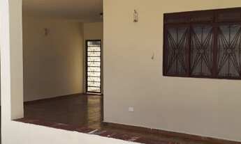 Imagem 6: Ótima casa com 3 Quartos sendo 1 Suíte à venda no Bairro Brasil, com 150m² por R$ 350.000