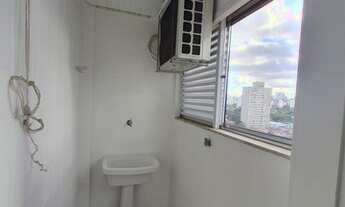 Imagem 2: APTO. DE UM QUARTO COM VAGA E AR CONDICIONADO