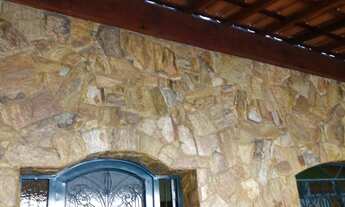 Imagem: Imóvel do lado da Prefeitura de Cacapava