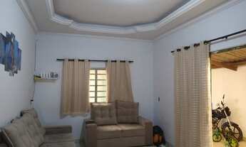 Imagem 2: Casa 2/4 - Bairro Floresta - Goiânia