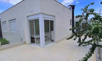 Imagem 3: Pé na areia para venda em Maresias, possui 160 mts2 com 3 suites