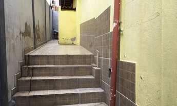 Imagem 2: Sobrado para venda tem 210 metros quadrados com 3 quartos em Centro - Cajamar - SP