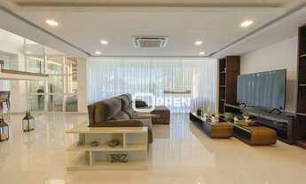 Imagem 6: Moderna mansão de frente para canal navegável em condomínio de luxo - Portinho, Cabo Frio