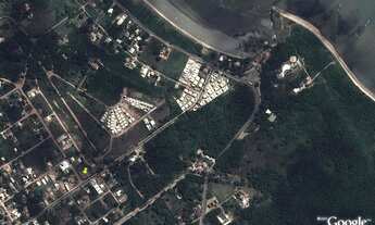 Imagem: Excelentes terrenos lineares perto da praia