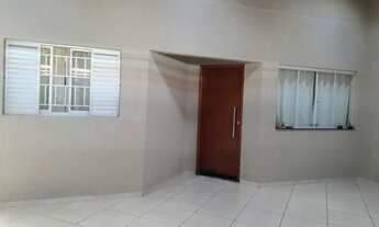 Imagem: Casa com 2/4 em Arcoverde