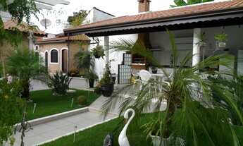 Imagem 4: Linda casa em EXCELENTE LOCALIZAÇÃO