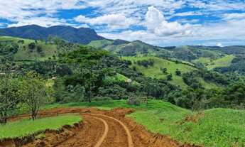 Imagem 3: Lote/Terreno para venda tem 24 metros quadrados