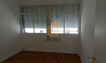 Imagem 2: Apartamento reformado, prédio tem portaria mista, presencial e remota