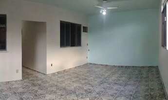 Imagem 6: LR116 Casa para venda possui com 2 quartos em IAPI