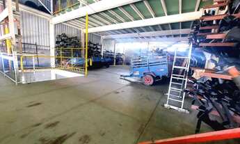 Imagem 4: Galpão comercial com estrutura para edifício de 10 andares