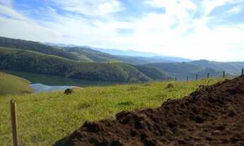 Imagem 2: Lote/Terreno para venda com 350 metros quadrados em Parque Alpina - Igaratá - SP