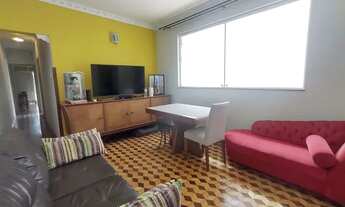 Imagem 2: Apartamento de 2 dormitórios e dependência completa, próximo da praia em Santos