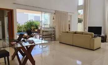 Imagem 5: Aconchegante sobrado em condomínio fechado - Viva com segurança e comodidade