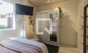 Imagem 5: Casa para Aluguel - Centro, 1 Quarto, 15 m2