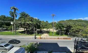 Imagem 7: Vendo Apartamento 150m² | um por andar | quatro quartos