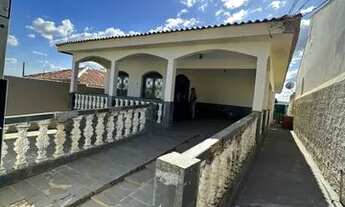 Imagem 4: Casa para aluguel com 90 metros quadrados com 4 quartos em Jardim Cuiabá - Cuiabá - MT