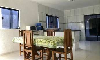 Imagem 4: Sobrado para venda possui 212 metros quadrados com 4 quartos em Residencial Cedro - Botuca