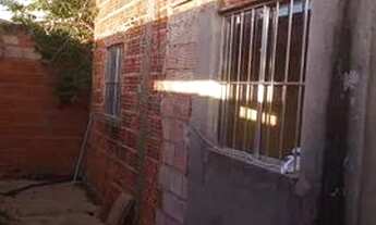 Imagem 3: Casa para venda possui 100 m2 com 2 quartos em Enseada de Jacaraípe - Serra - ES