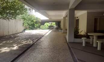 Imagem 2: Apartamento para aluguel com 70 metros quadrados com 2 quartos em Anil - Rio de Janeiro